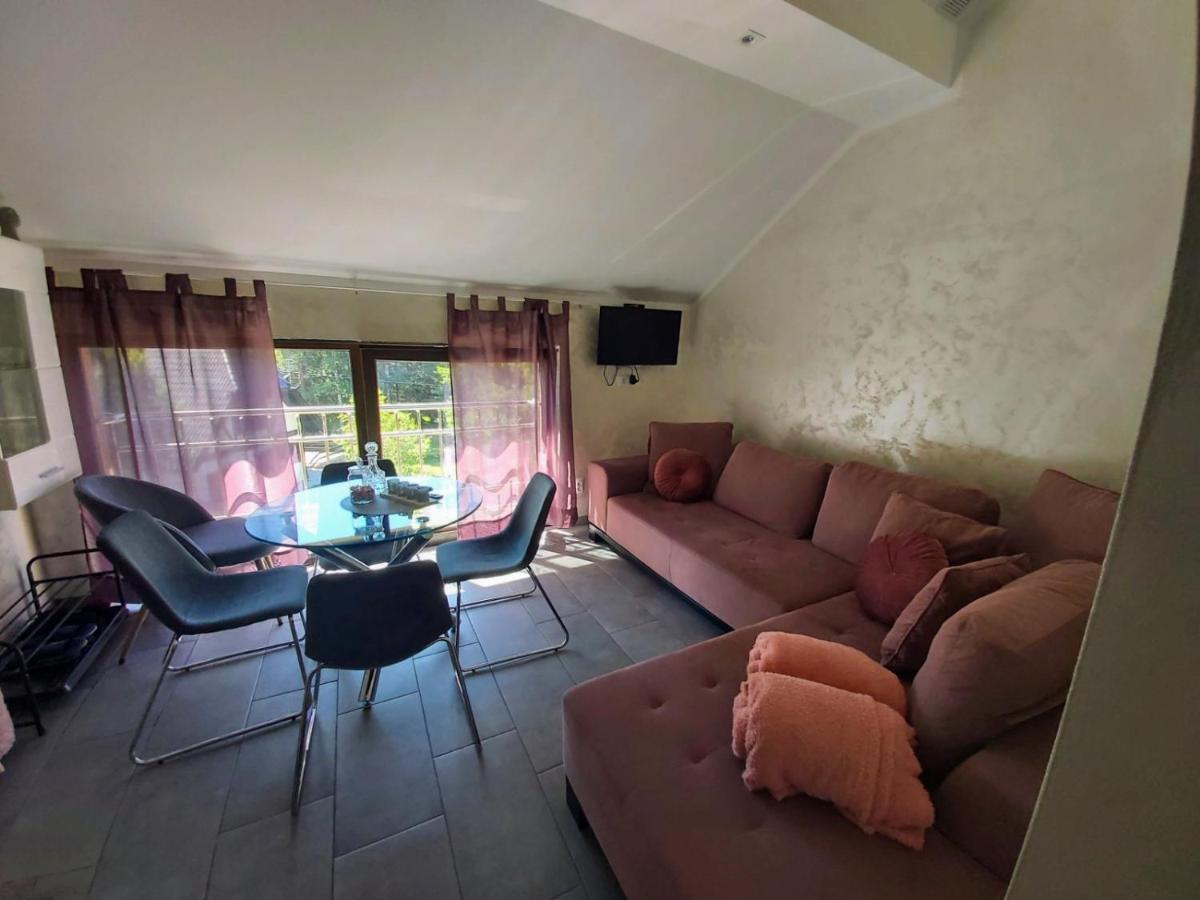 Apartmani Nevena Divcibare Luaran gambar